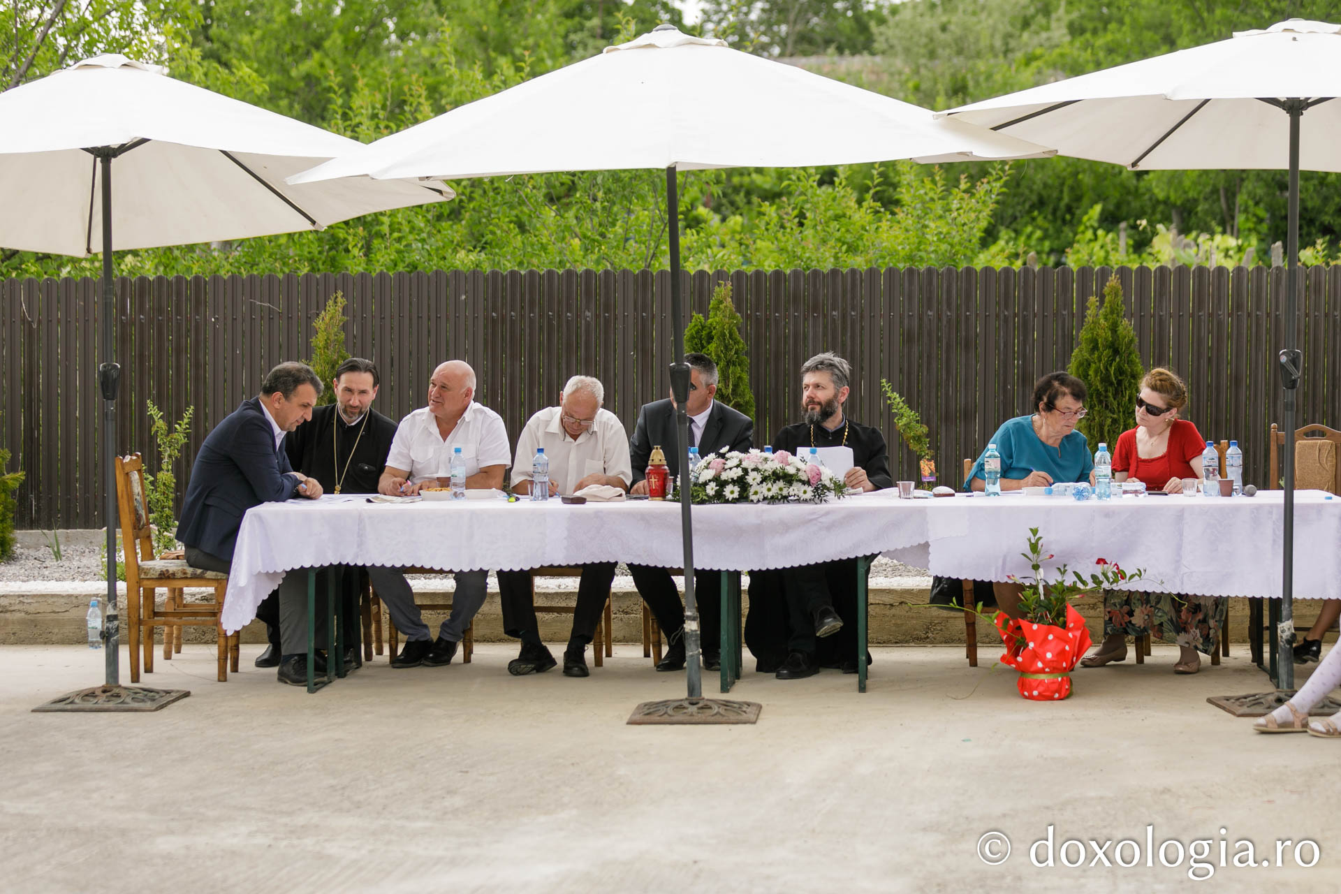 La Parohia Dumitreștii Gălății a avut loc cea de-a XII-a ediție a Festivalului Concurs „Poezie în glas de copil”