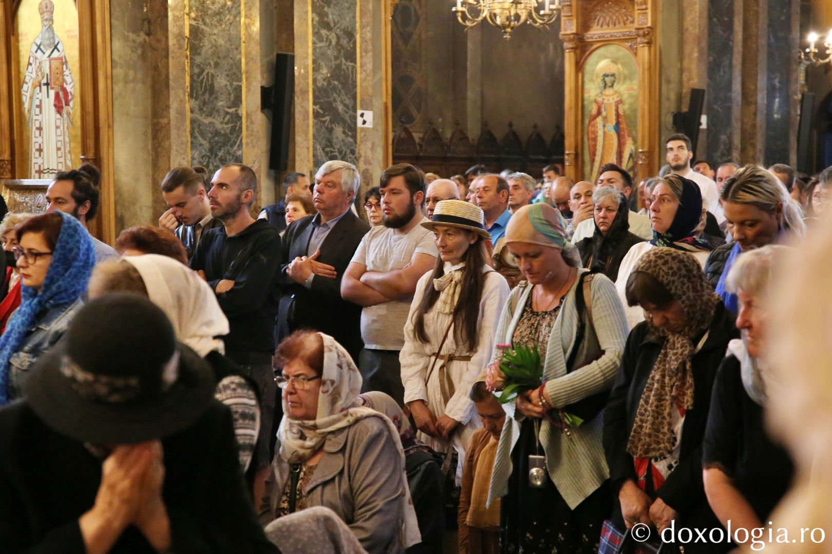 Sărbătoarea Bisericii, Cincizecimea, la Catedrală: „Un om purtător de Duhul Sfânt este un om purtător de pace și de bucurie”