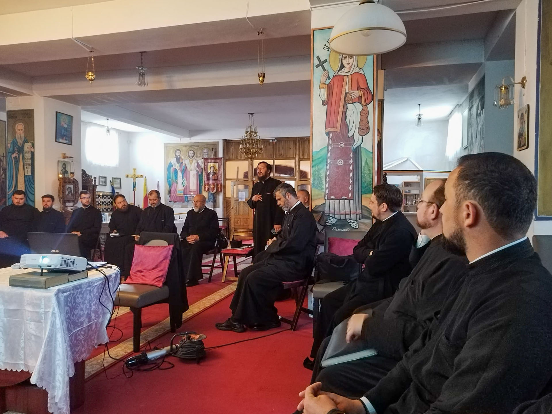 Training catehetic pentru clericii din Protopopiatele Roznov și Piatra-Neamț