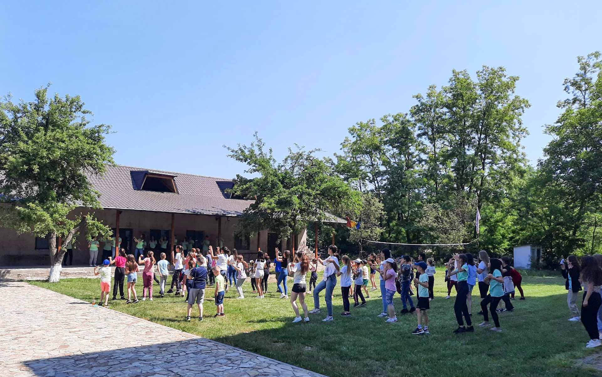 Ziua copilului la Parohia „Adormirea Maicii Domnului” Ruginoasa