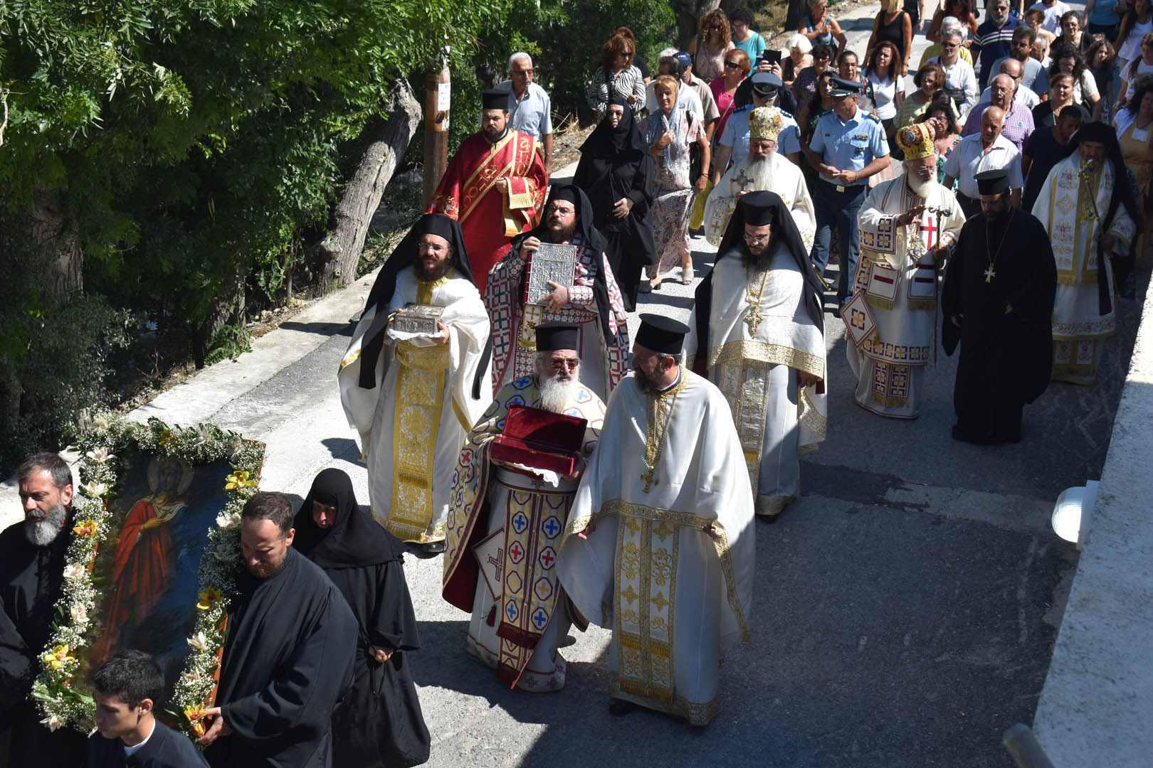 Slujire arhierească în Mitropolia de Arkalohori, Kastelliou și Viannou
