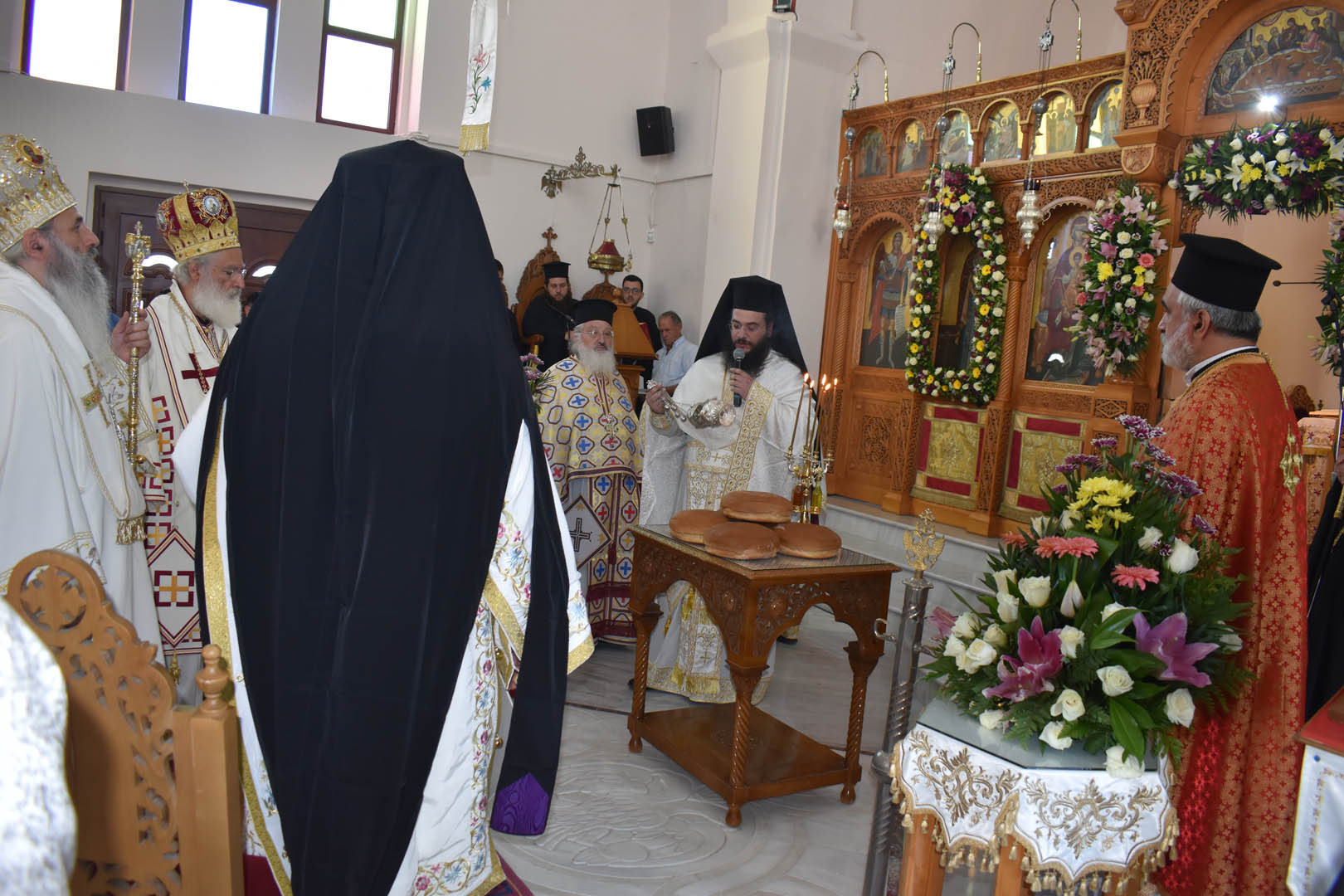 Slujire arhierească în Mitropolia de Arkalohori, Kastelliou și Viannou