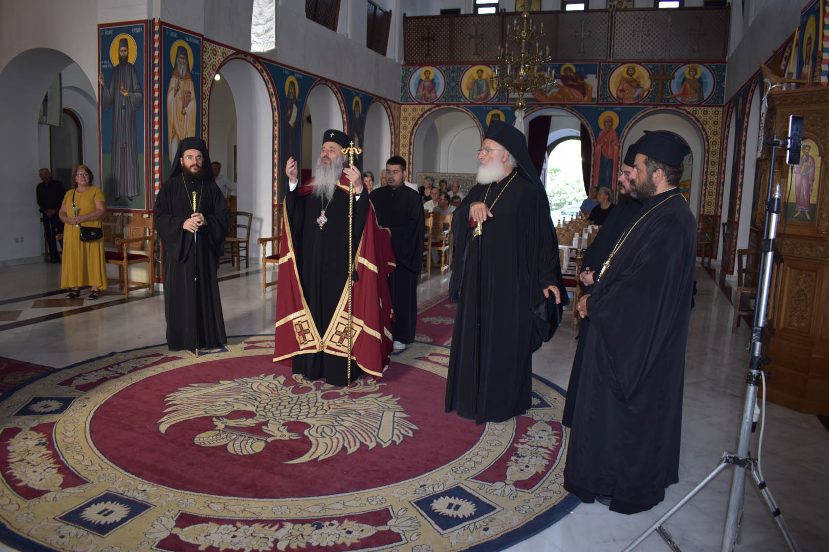 Slujire arhierească în Mitropolia de Arkalohori, Kastelliou și Viannou