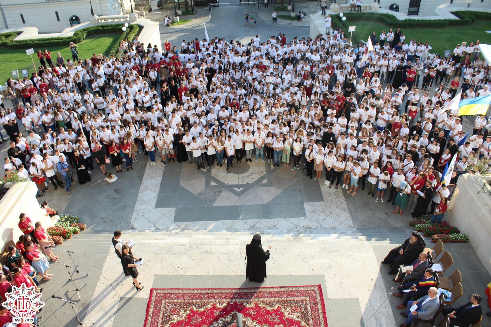 Întâlnirea Tinerilor Ortodocși din Moldova, ediția a III-a | Comunicat de presă tineri în semicerc la ITO