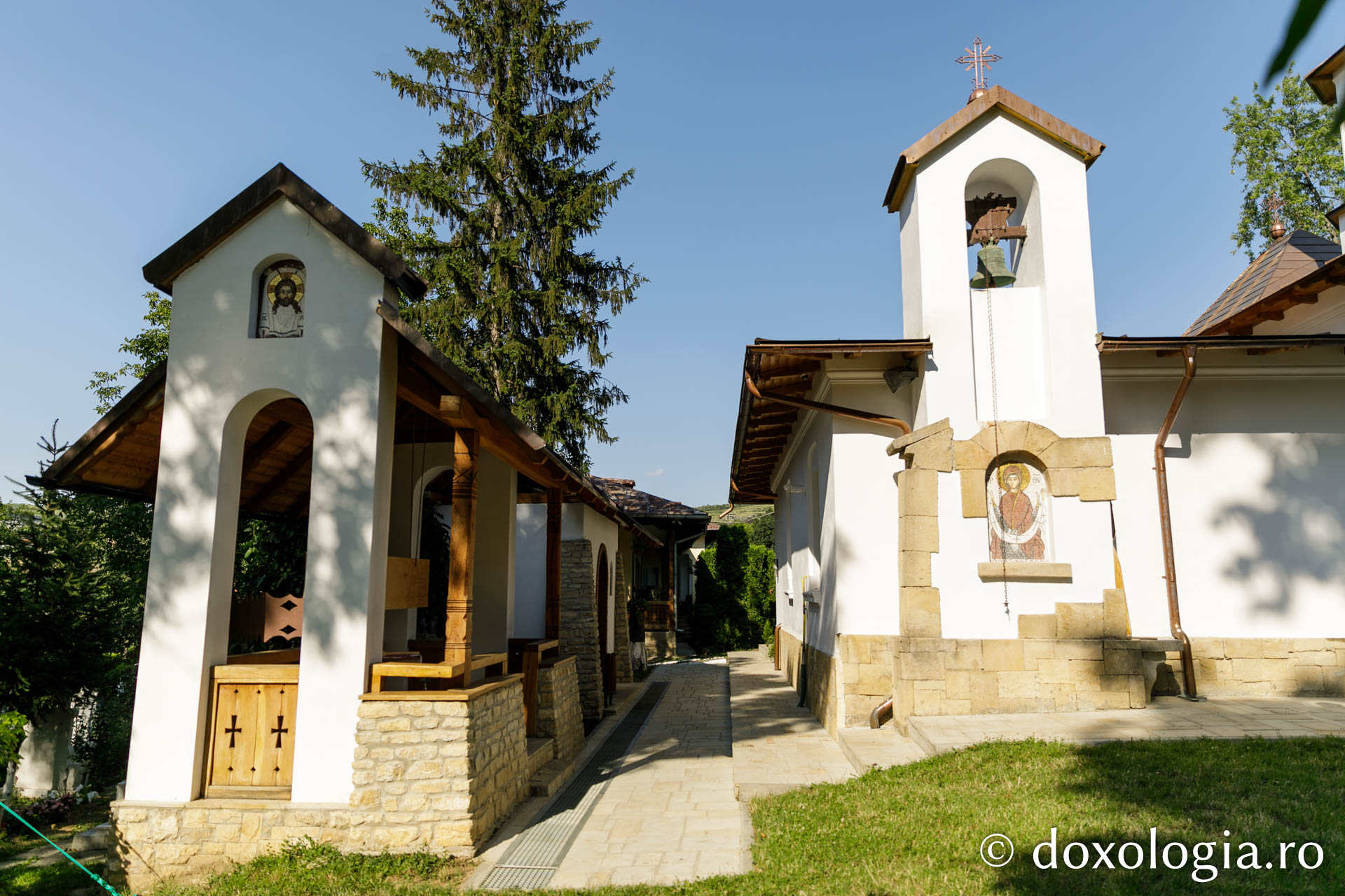 Concurs de toacă la Mănăstirea Bucium