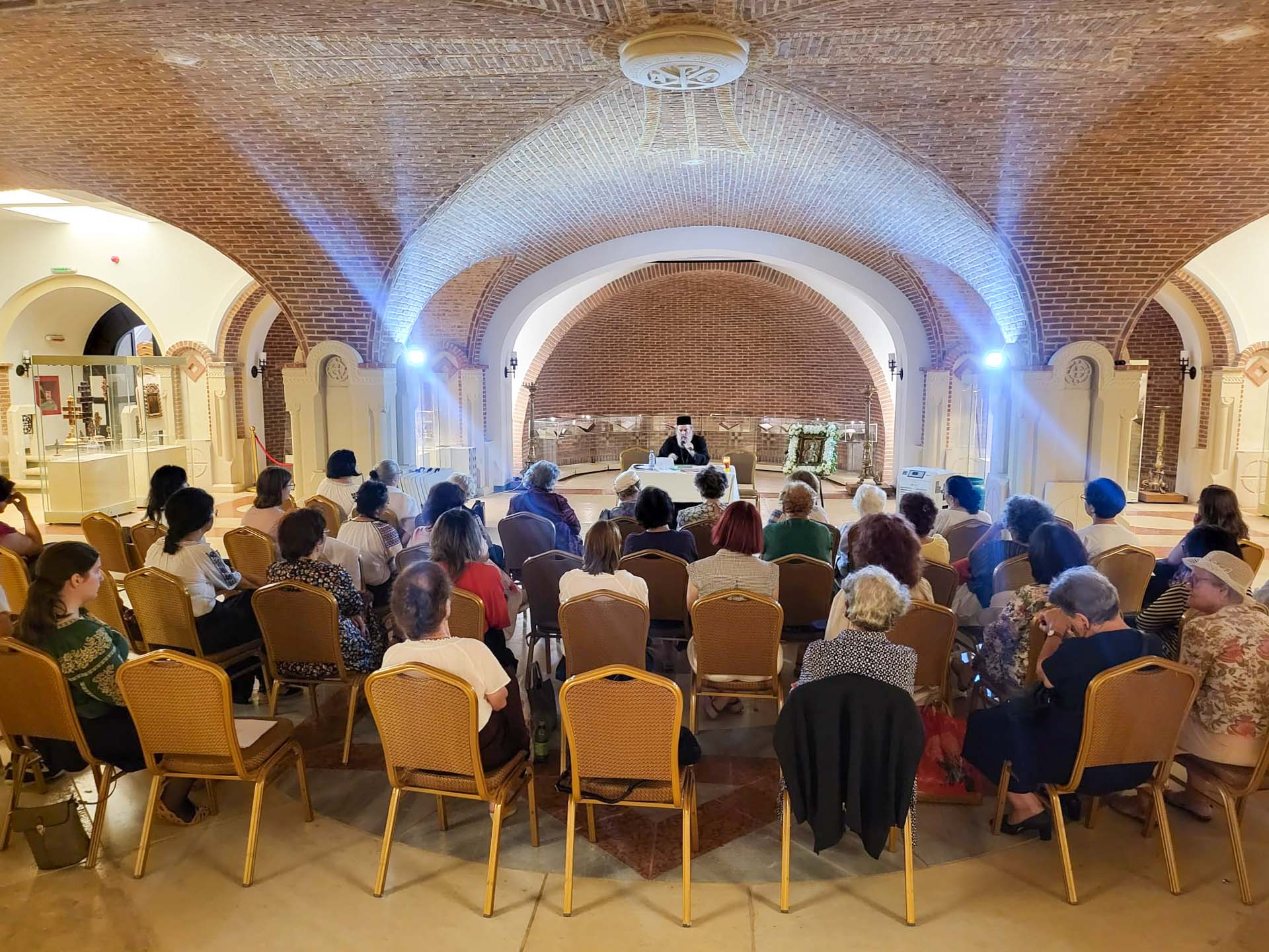 SOFR Iași a organizat conferința „Sfântul Ștefan cel Mare – portret de voievod: suferință și biruință”