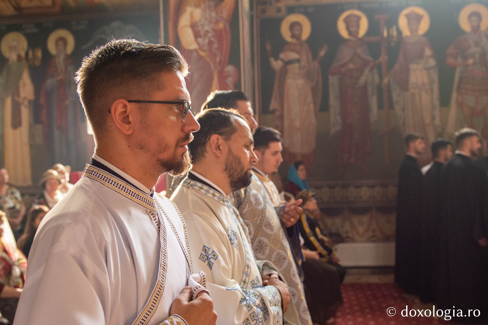 Slujba Vecerniei unită cu Litia, la Biserica „Binecredinciosul Voievod Ştefan cel Mare şi Sfânt” din Iaşi