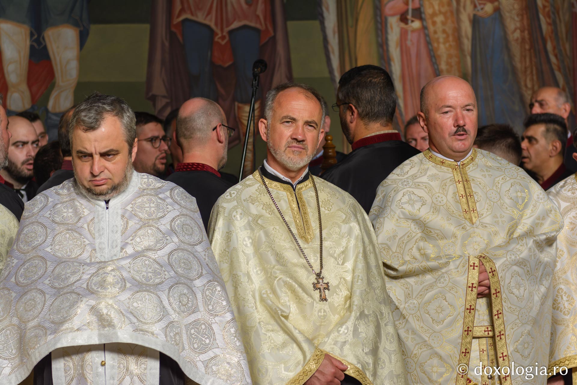 Slujba Vecerniei unită cu Litia, la Biserica „Binecredinciosul Voievod Ştefan cel Mare şi Sfânt” din Iaşi