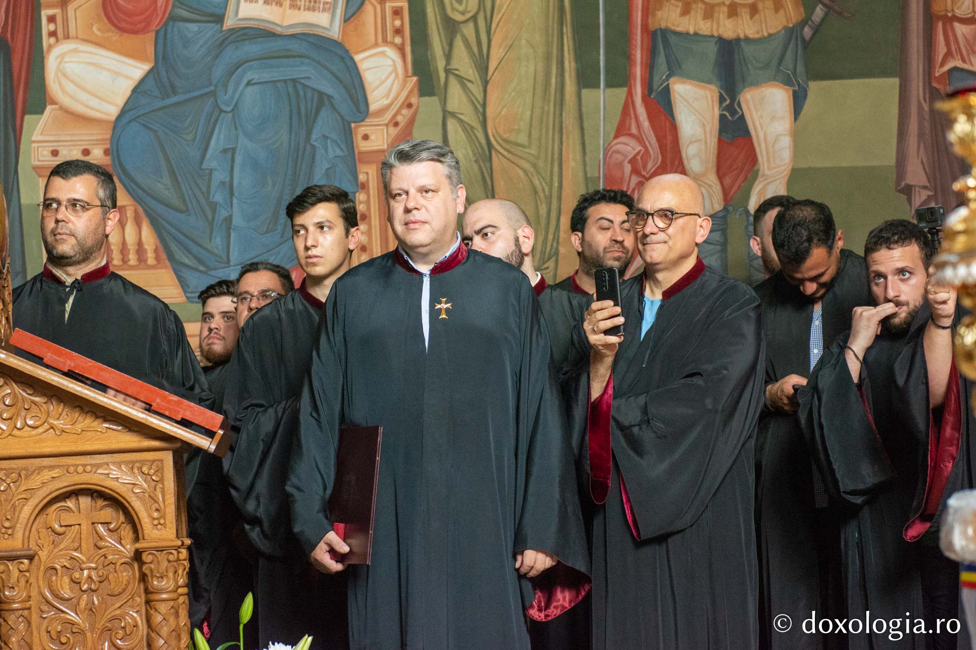 Slujba Vecerniei unită cu Litia, la Biserica „Binecredinciosul Voievod Ştefan cel Mare şi Sfânt” din Iaşi