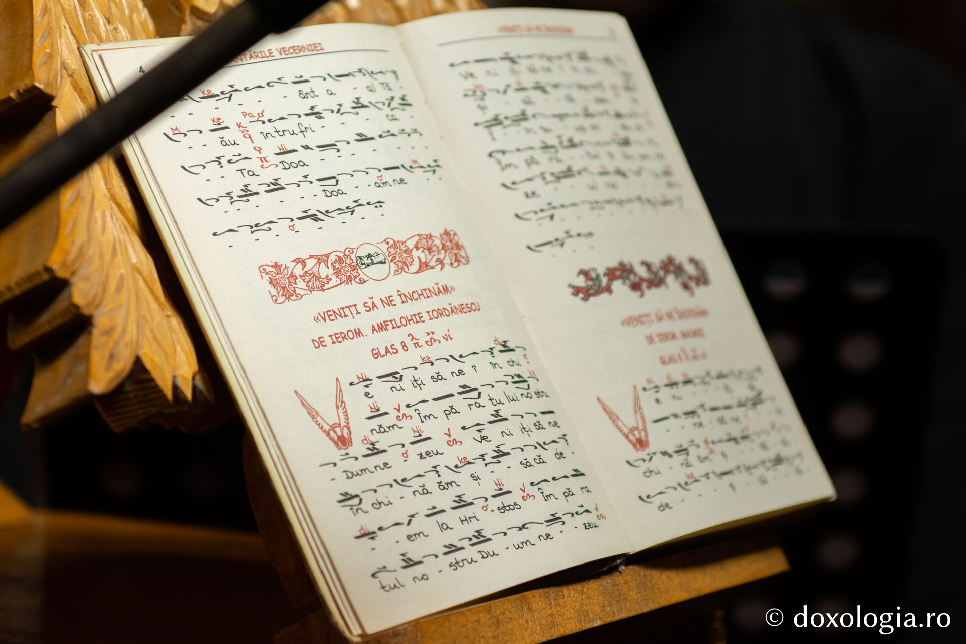 Slujba Vecerniei unită cu Litia, la Biserica „Binecredinciosul Voievod Ştefan cel Mare şi Sfânt” din Iaşi