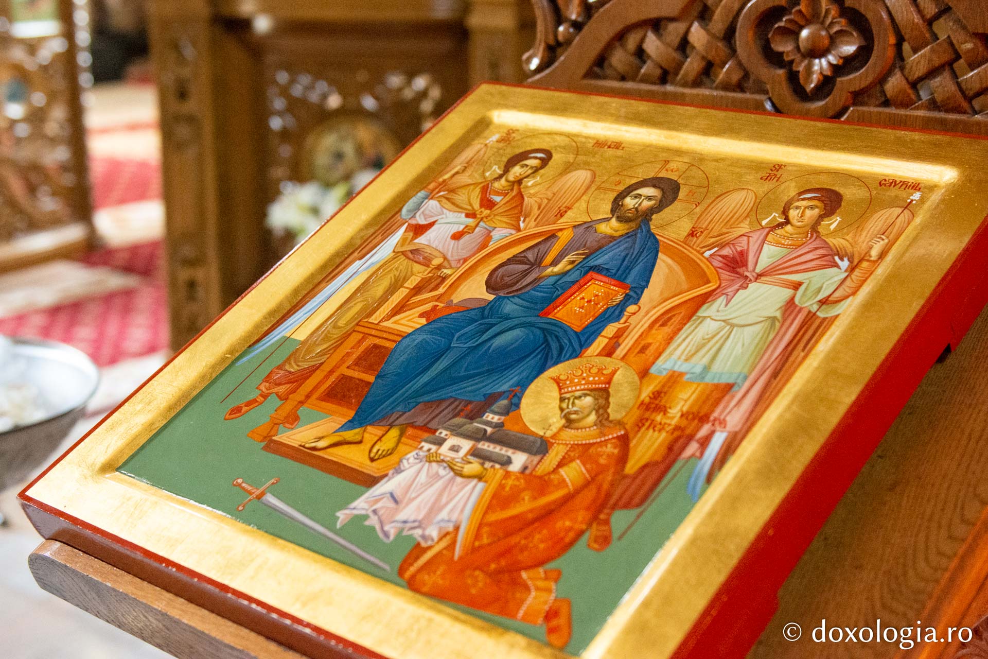 PS Antonie a slujit la hramul bisericii „Binecredinciosul Voievod Ştefan cel Mare şi Sfânt” din Iaşi