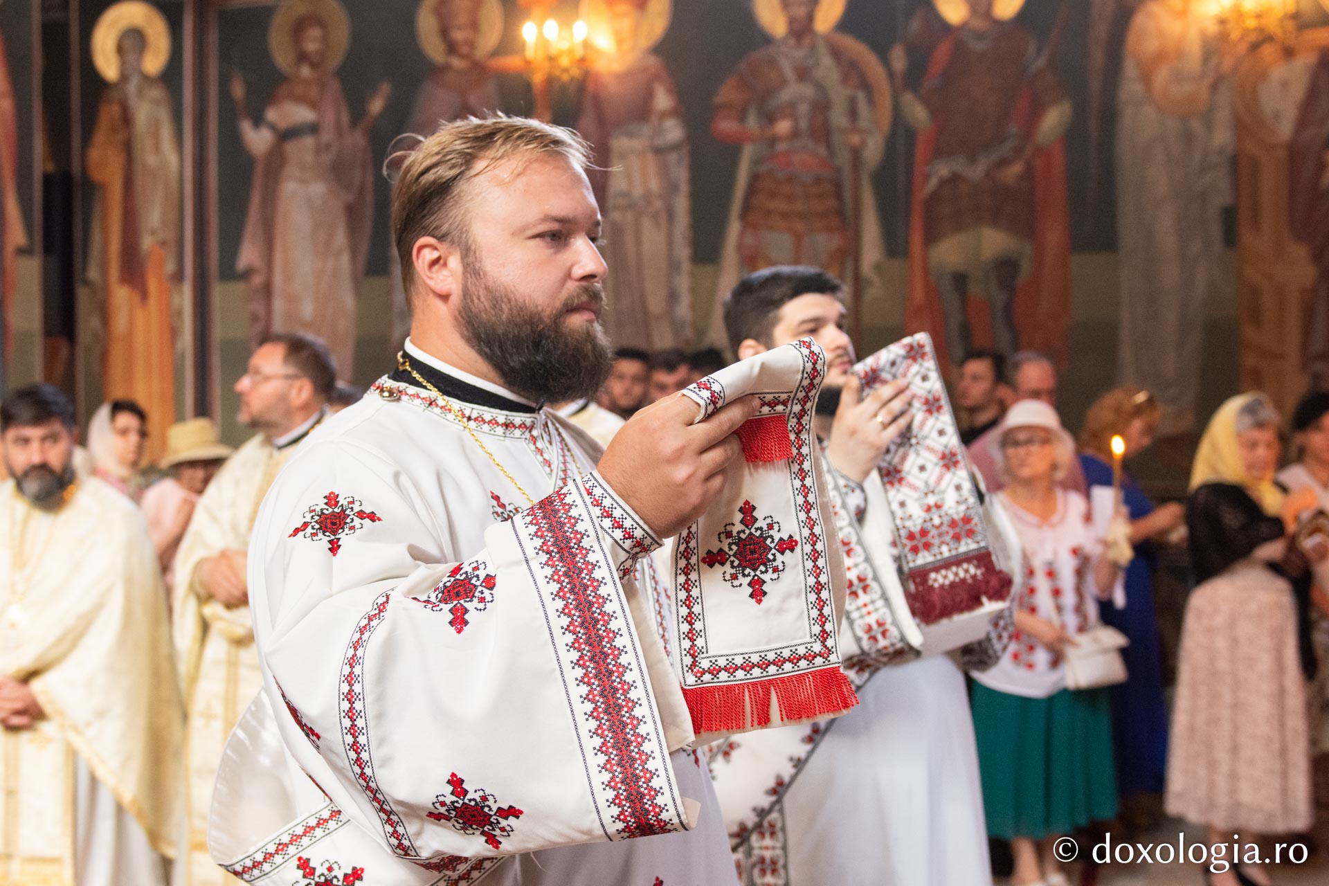 PS Antonie a slujit la hramul bisericii „Binecredinciosul Voievod Ştefan cel Mare şi Sfânt” din Iaşi