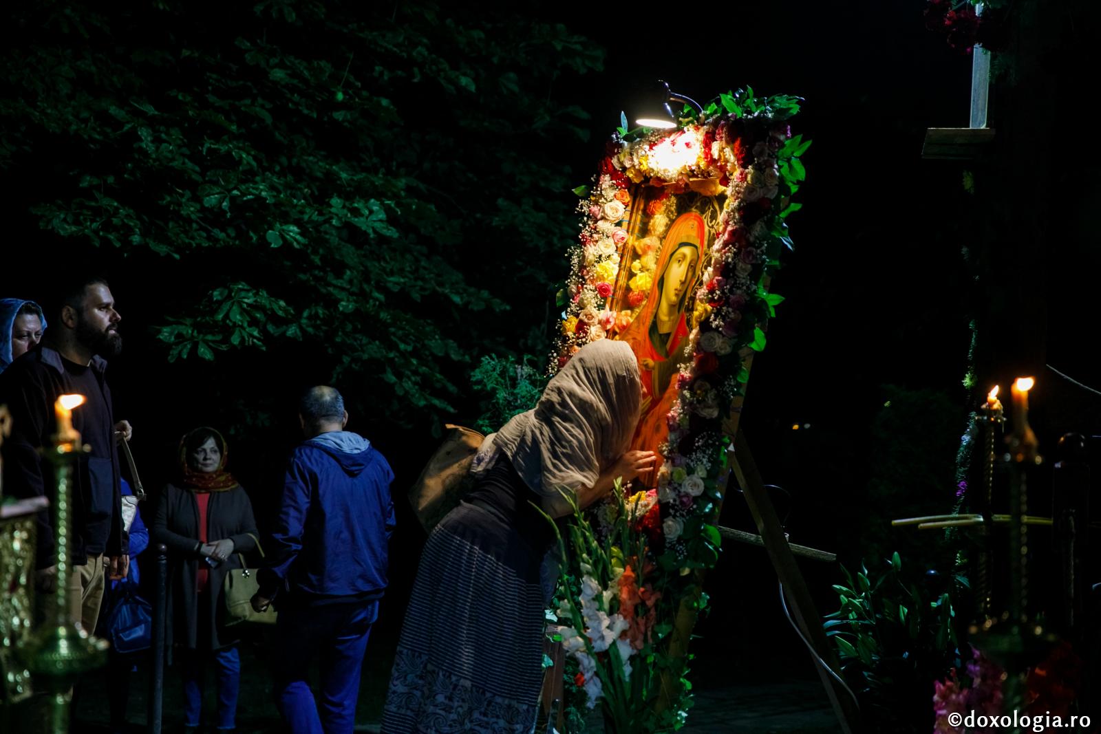 Copie a Icoanei Maica Domnului Prodromita de la Manastirea Bucium