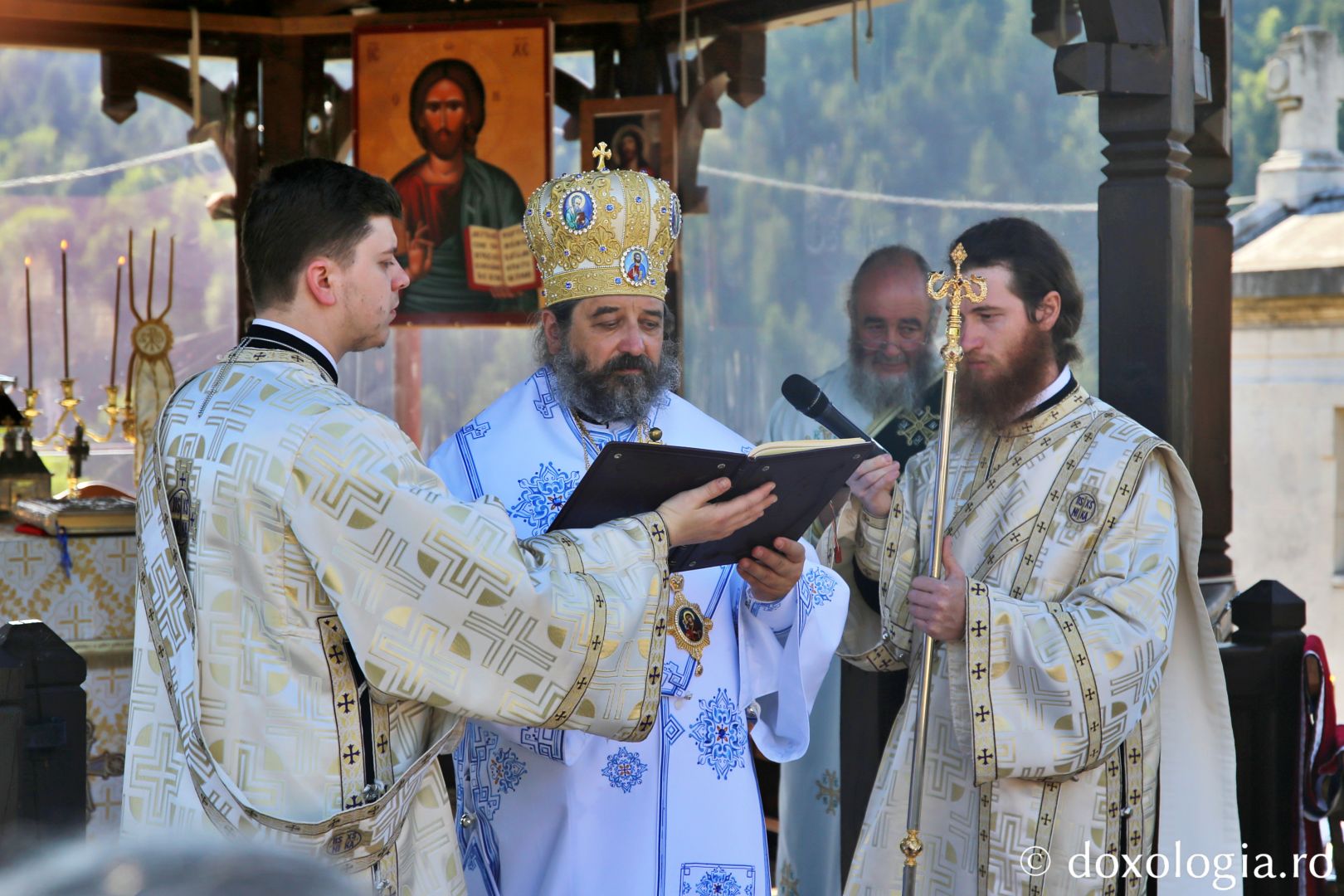 Duhovnicul Nicodim Măndiță, pomenit la Mănăstirea Agapia