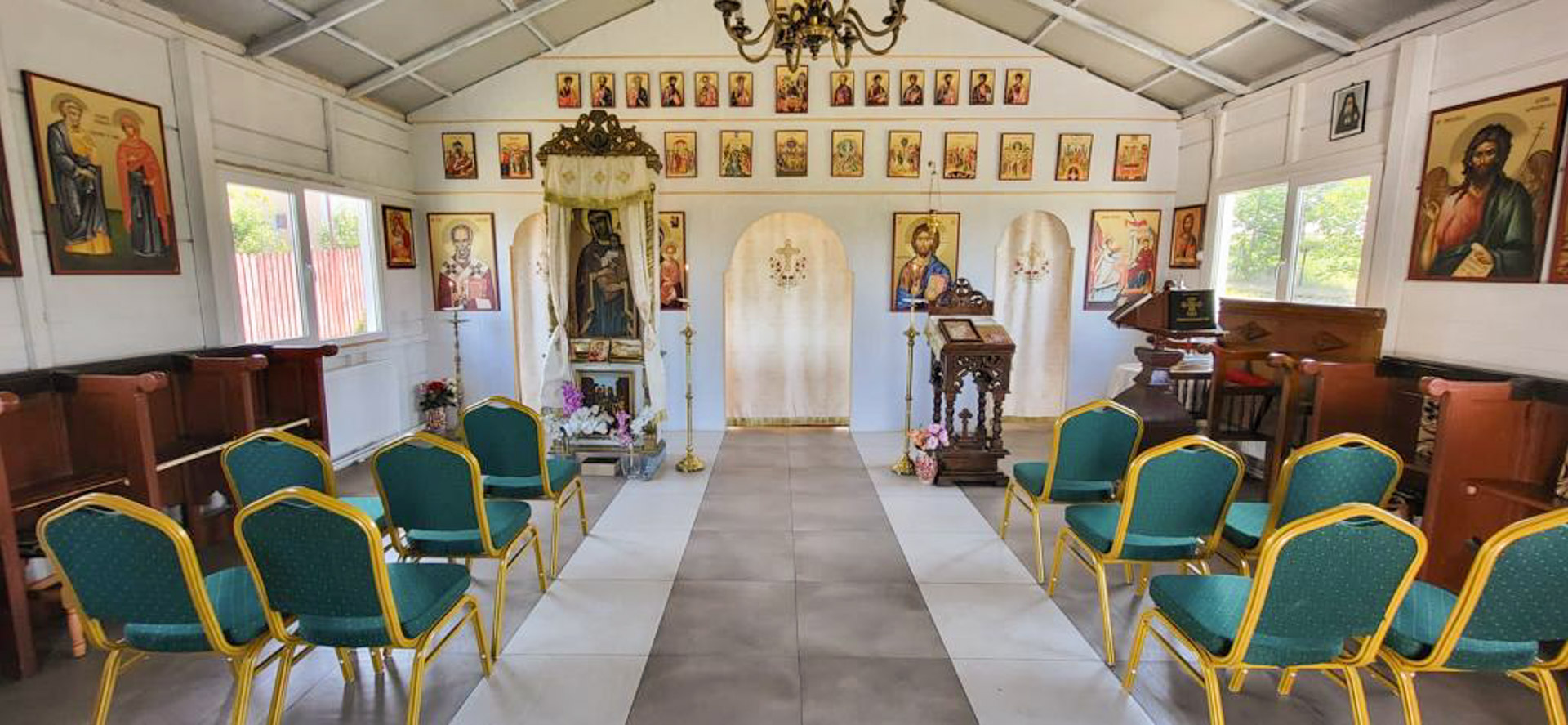 Biserica Parohiei „Buna Vestire” din Popricani Biserica Parohiei „Buna Vestire” din Popricani