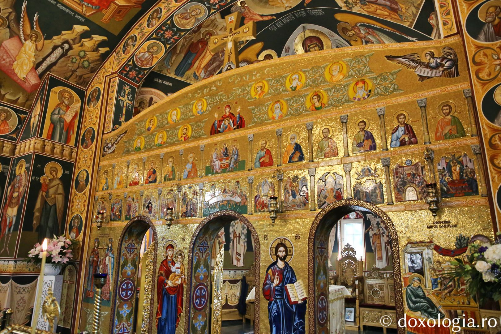 Catapeteasma Bisericii „Nașterea Maicii Domnului” Concești / Foto: Flavius Popa