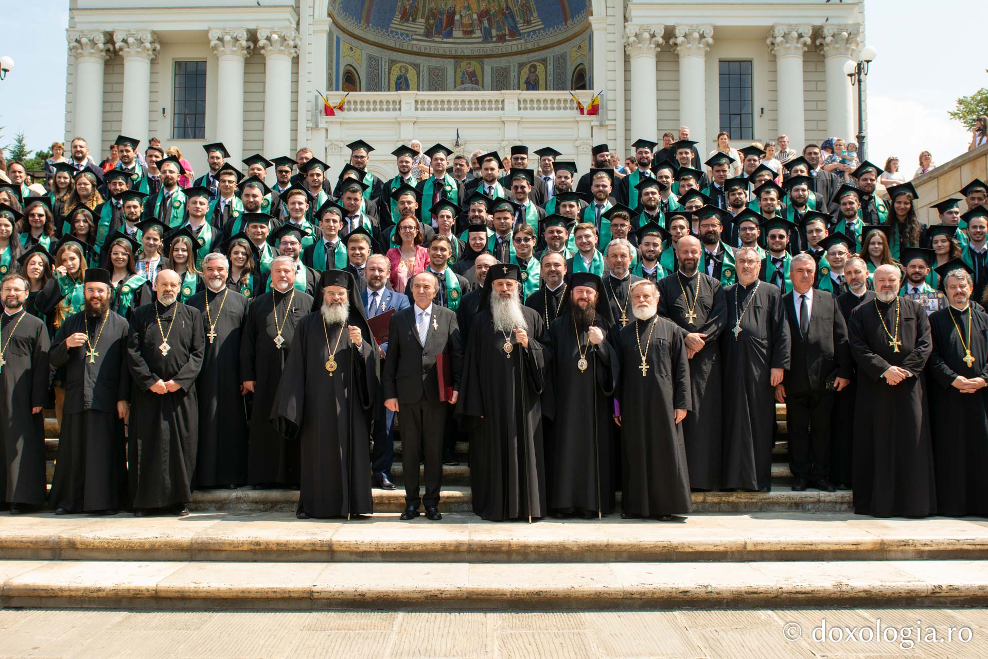 (Video) Studenții teologi ieșeni au depus jurământul de credință față de Biserica Ortodoxă