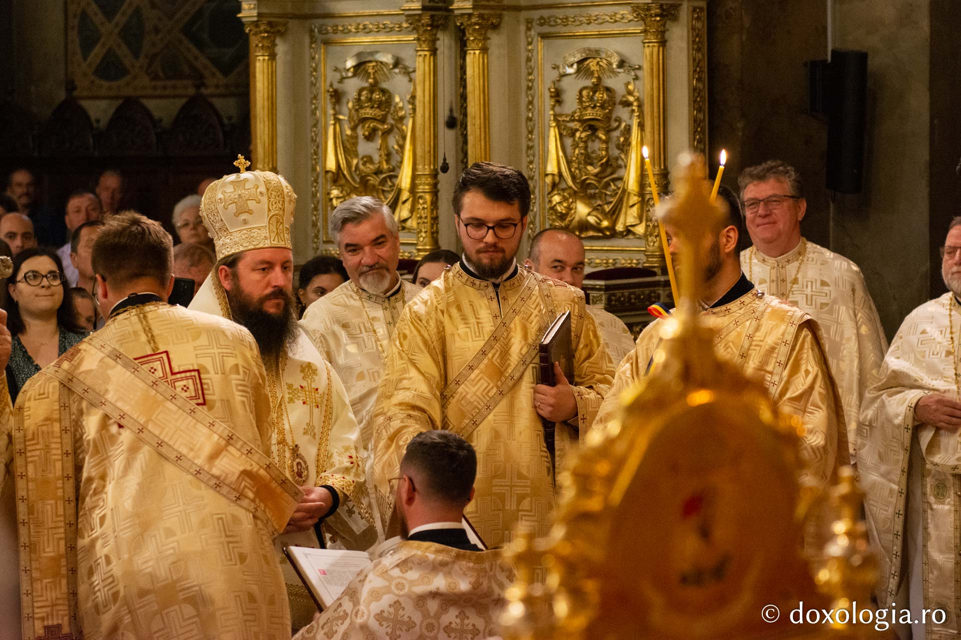 Studenții teologi ieșeni au depus jurământul de credință față de Biserica Ortodoxă