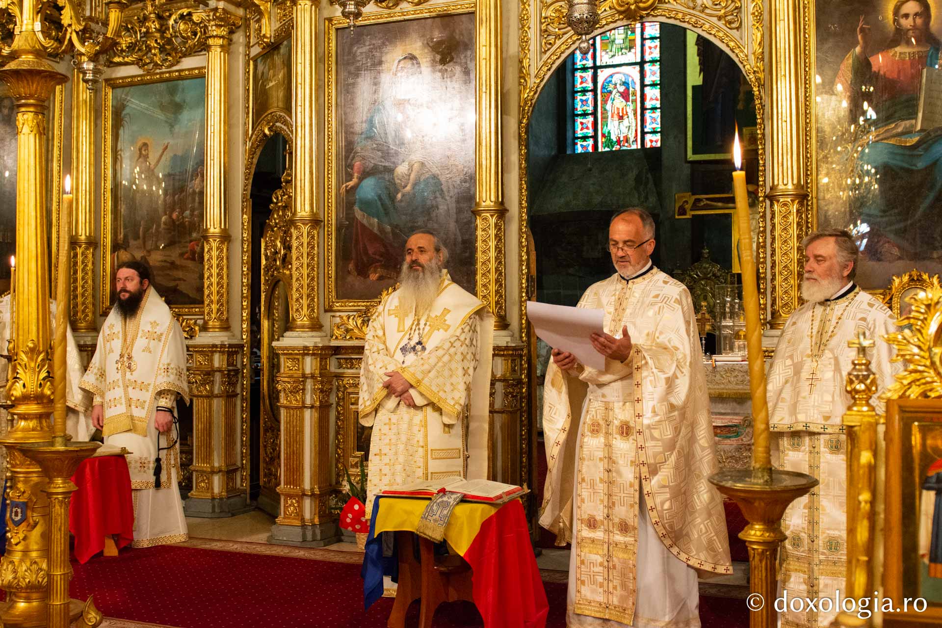 Studenții teologi ieșeni au depus jurământul de credință față de Biserica Ortodoxă