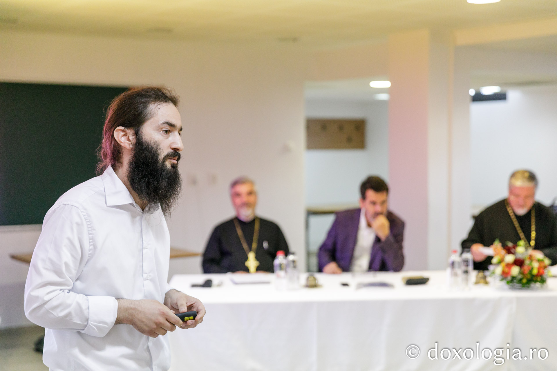 Un nou doctor la Facultatea de Teologie din Iași