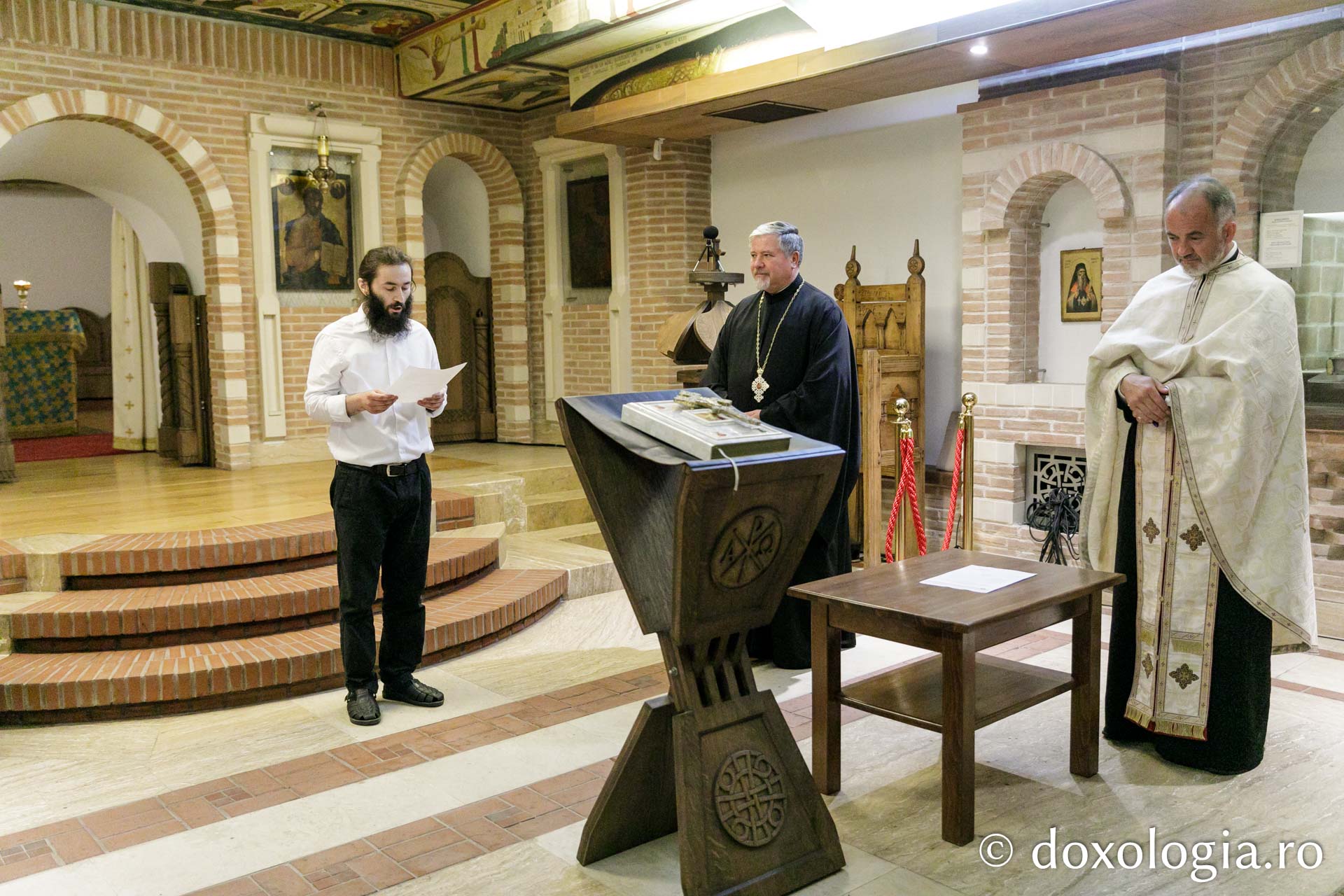 Un nou doctor la Facultatea de Teologie din Iași