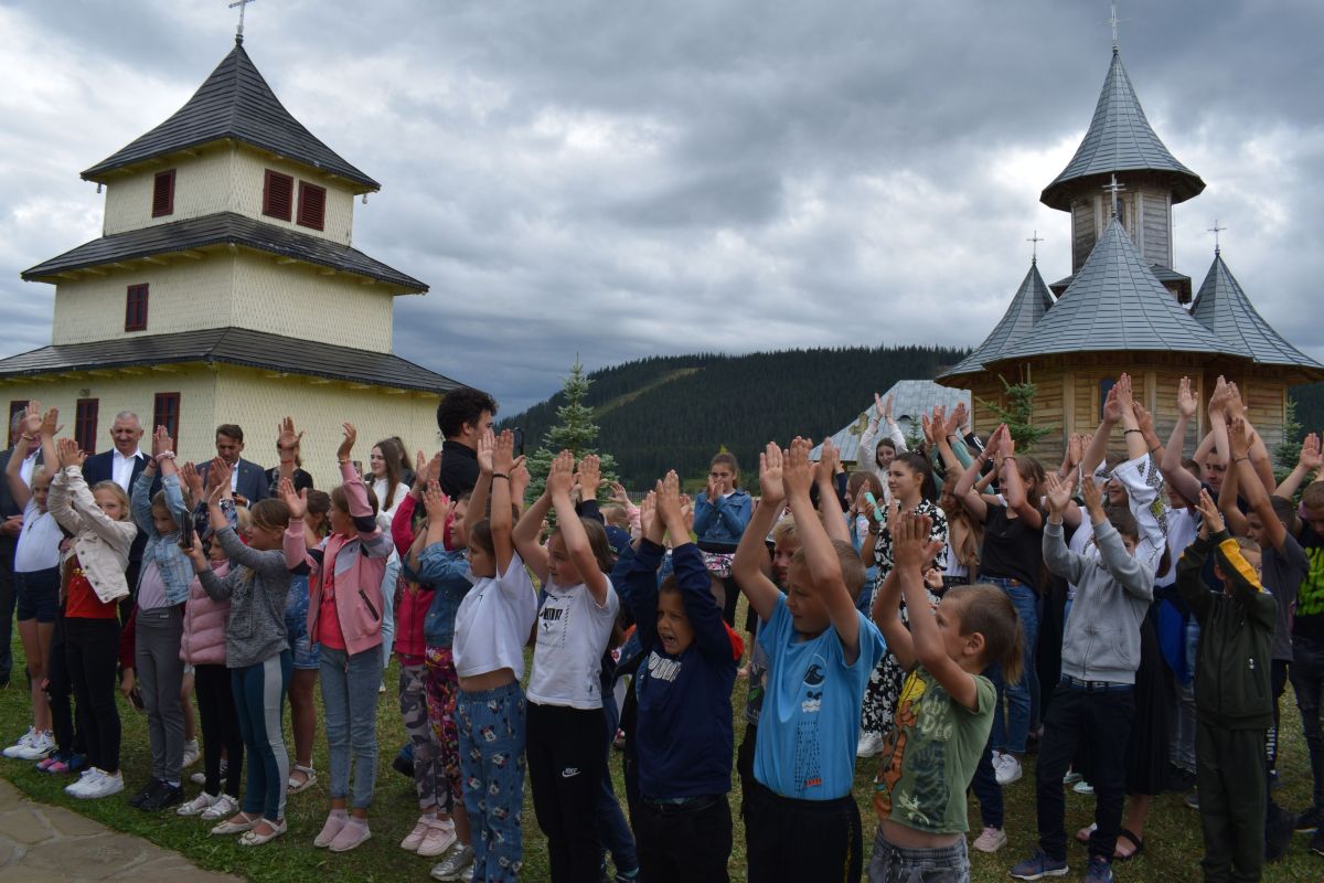 Ligia Deca, la Schitul Salaș