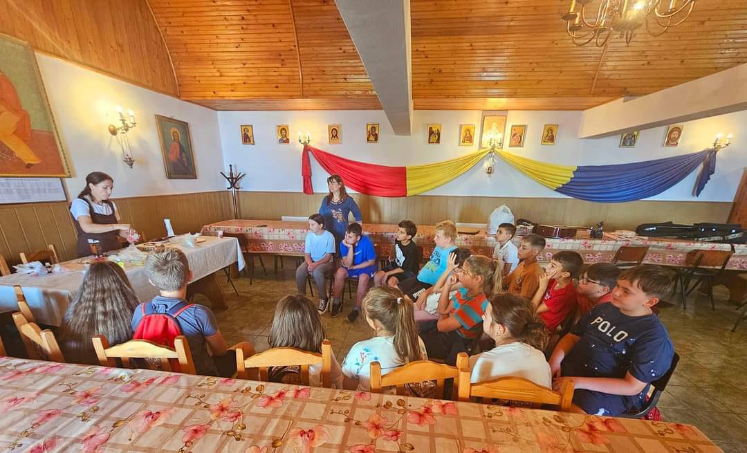 Școala de vară „Copilărie – Tărâm al inocenței”