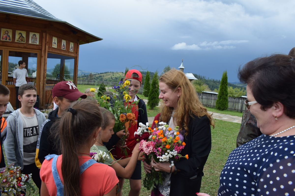 Ligia Deca, la Schitul Salaș