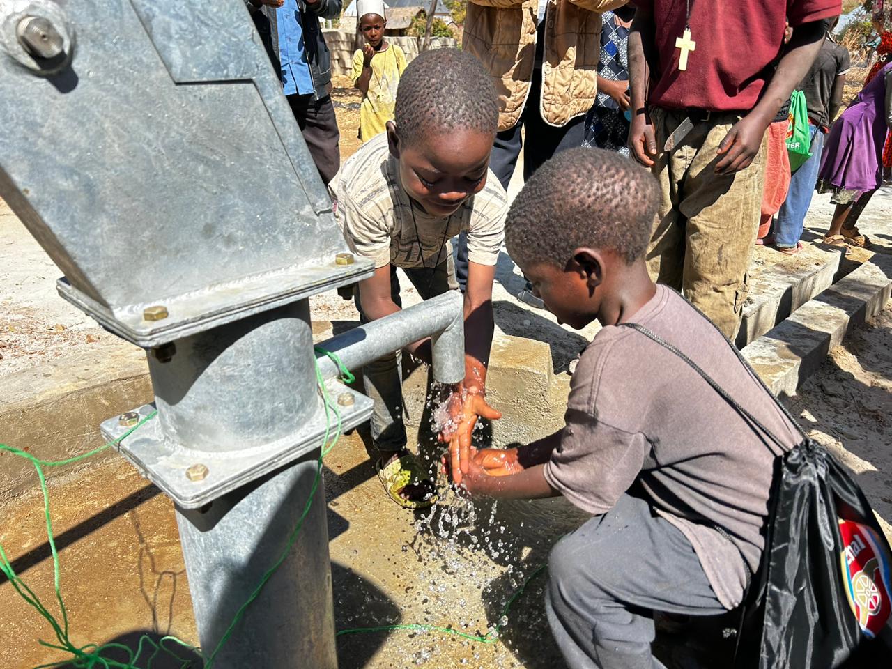 Apa vieții - o nouă fântână