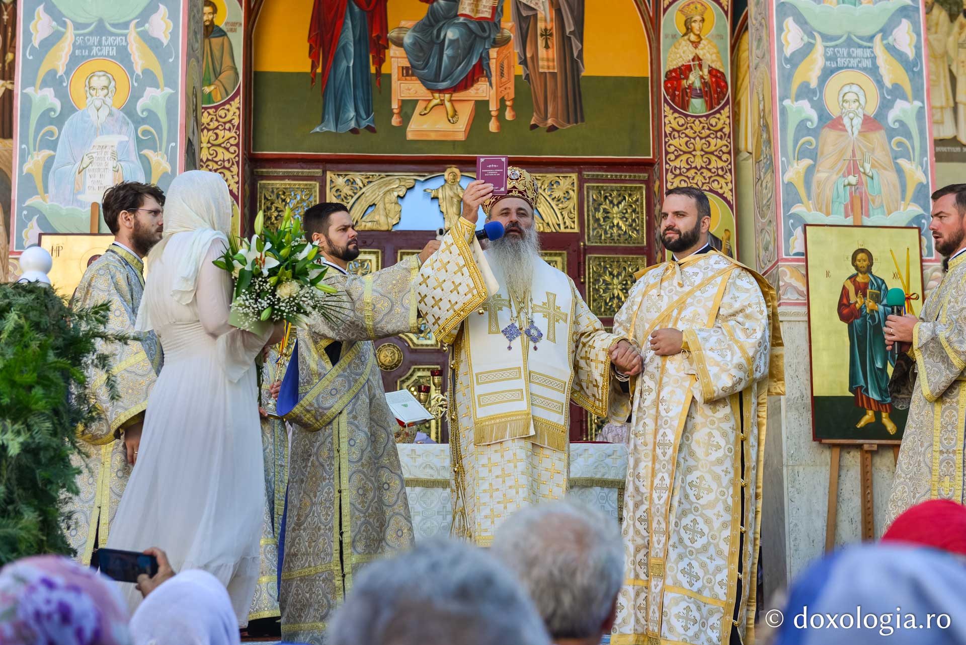 Hirotonie întru diacon