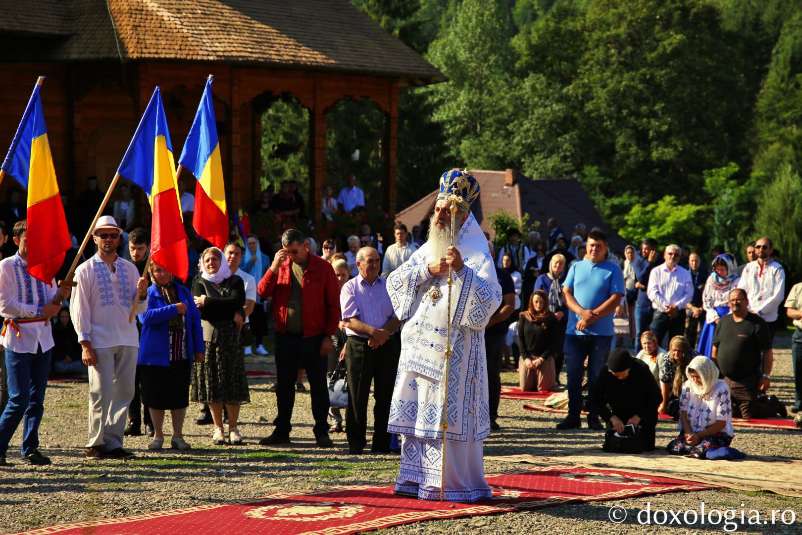 IPS Teofan, prezent la hramul Mănăstirii Paltin Petru-Vodă / Foto: Flavius Popa