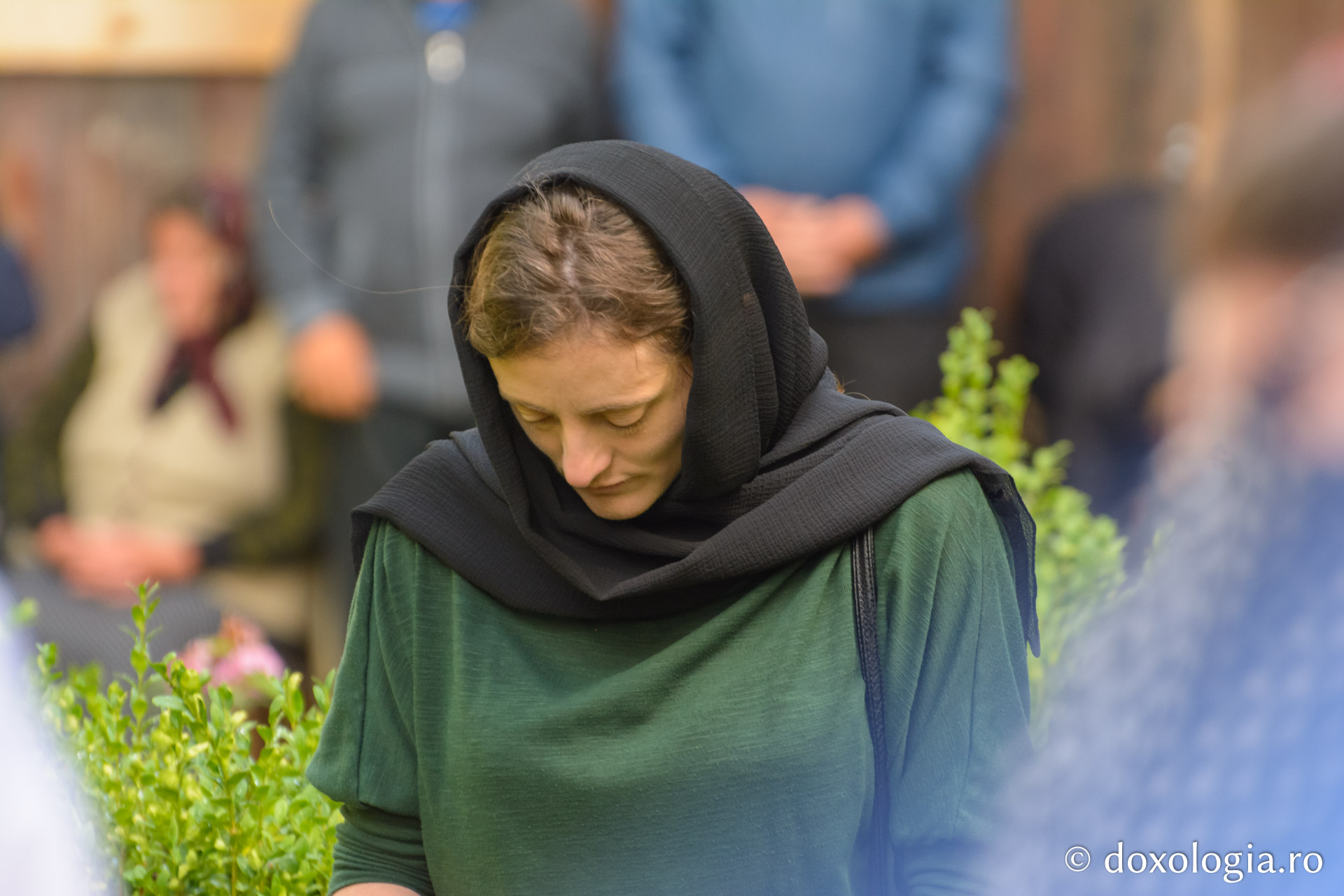 Rugăciune la Sfânta Liturghie / Foto: Mihail Vrăjitoru Rugăciune la Sfânta Liturghie