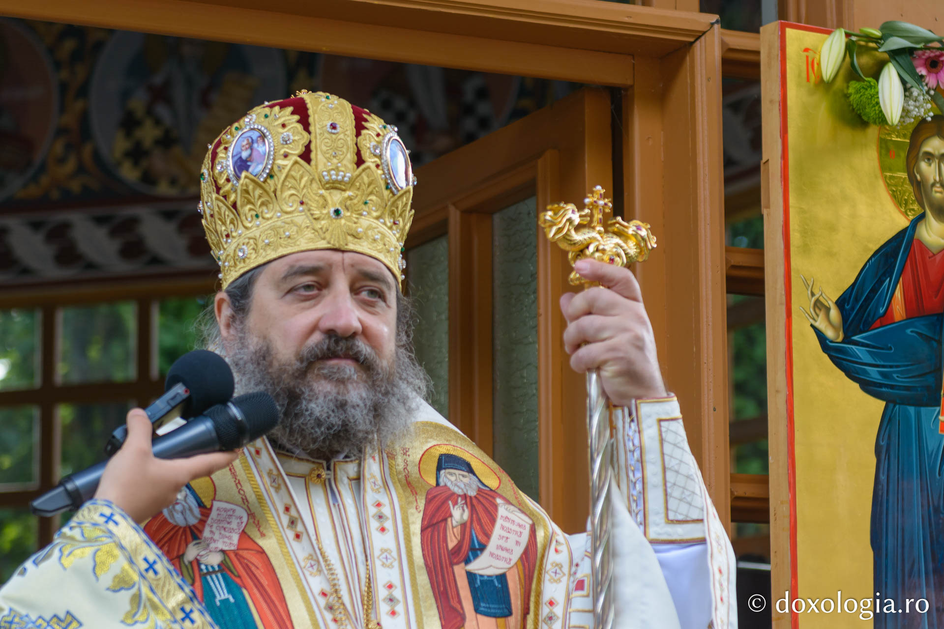 PS Nichifor Botoșăneanul, predicând / Foto: Mihail Vrăjitoru PS Nichifor Botoșăneanul, adresând cuvânt de învățătură