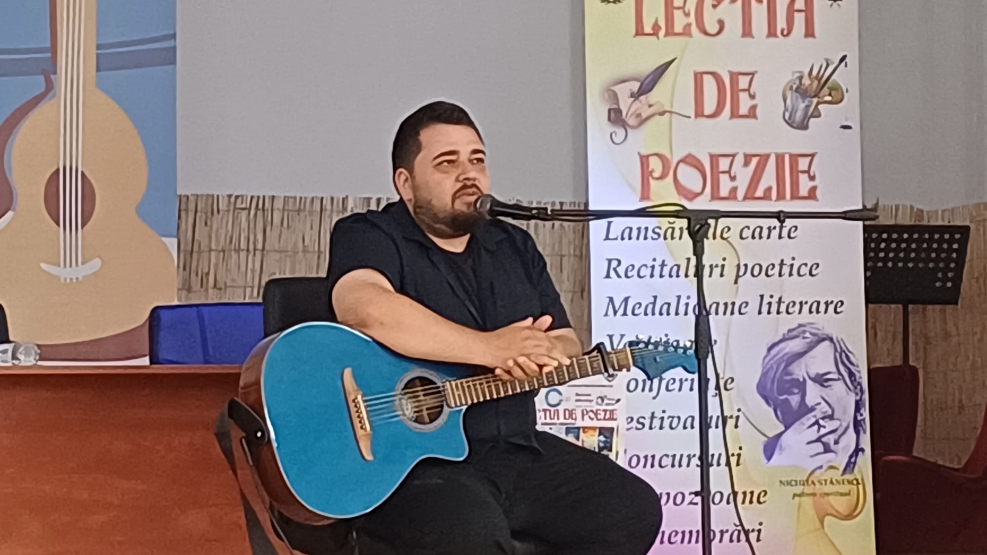 Târgul de carte, Folk și Poezie la 2 Mai - 2023 (recital Cosmin Vaman)