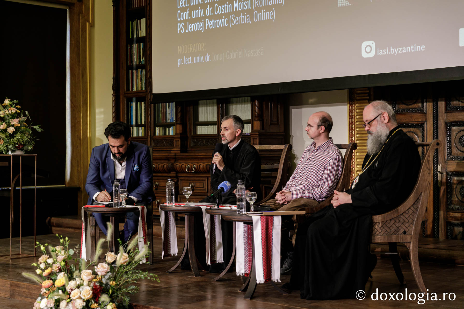 Dezbatere publică în cadrul IBMF - „Cântărețul bisericesc în actualitate”