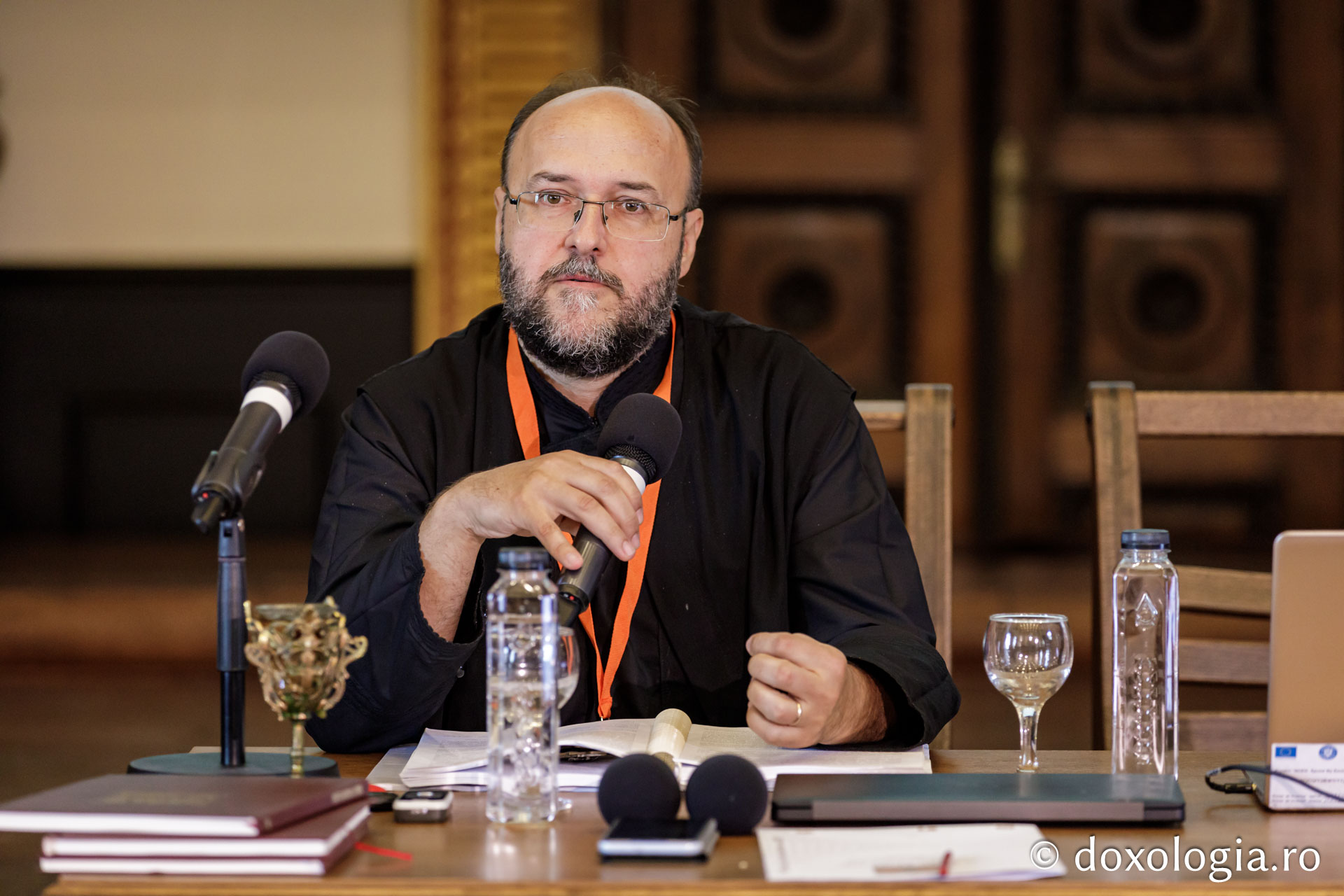 Participanți la atelier de imnografie