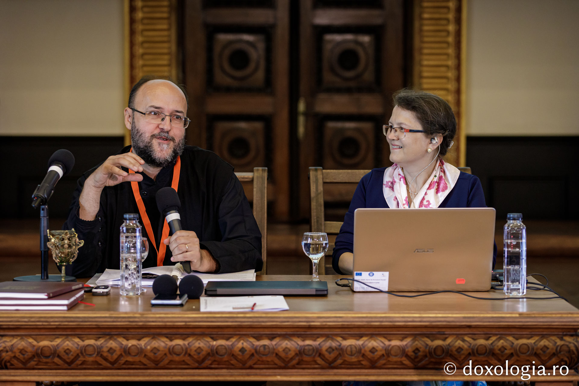 Participanți la atelier de imnografie