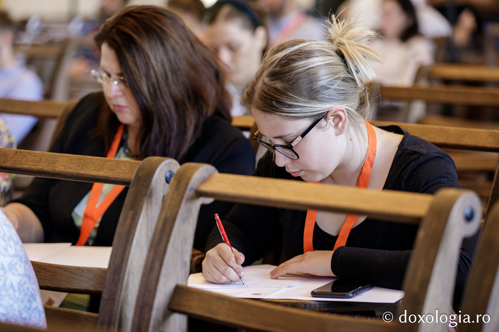 Participanți la atelier de imnografie