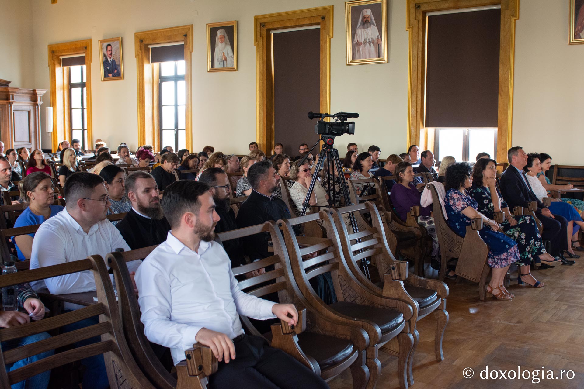 Profesori de religie