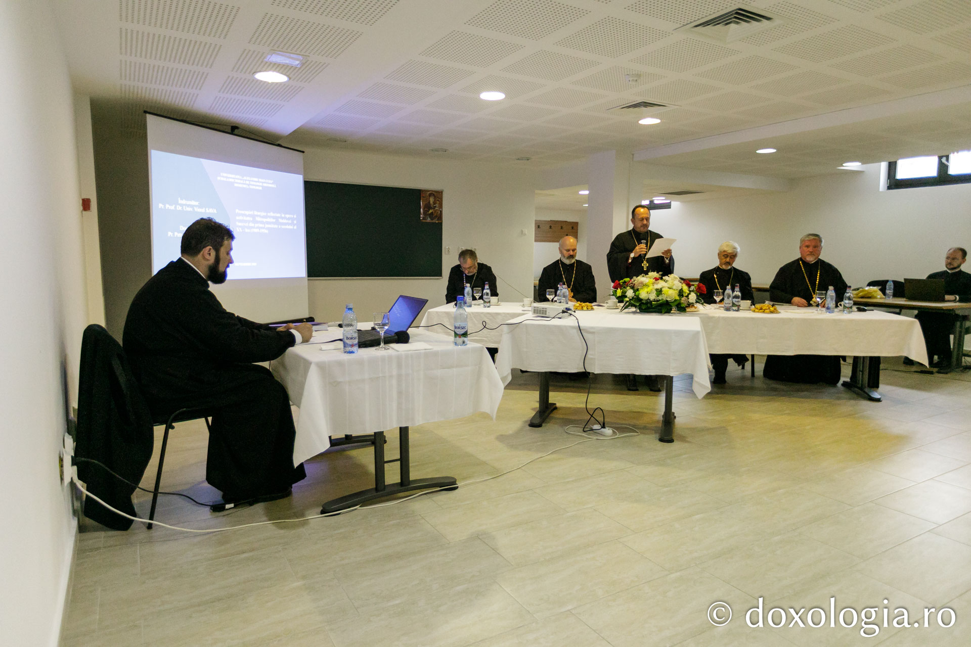 Doi noi doctori în Teologie la Facultatea de Teologie Ortodoxă din Iași