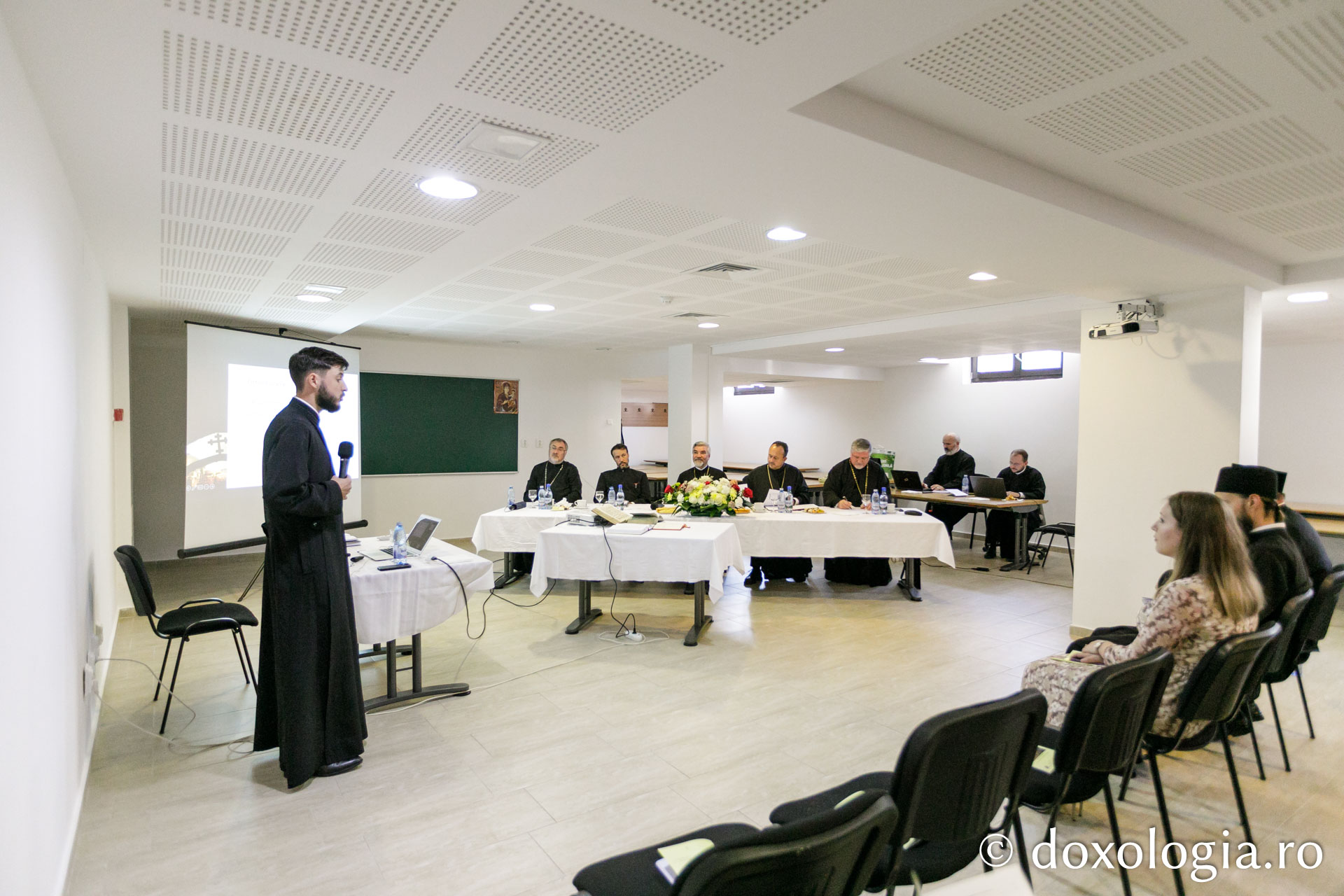 Doi noi doctori în Teologie la Facultatea de Teologie Ortodoxă din Iași