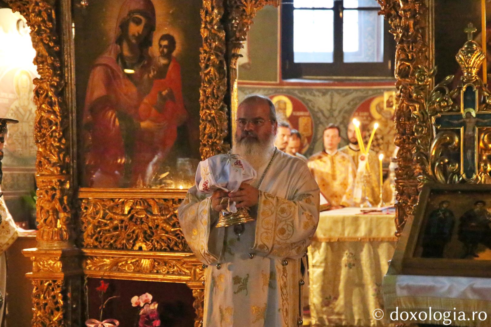 PS Părinte Ignatie, Episcopul Hușilor / Foto: Flavius Popa PS Părinte Ignatie, Episcopul Hușilor / Foto: Flavius Popa