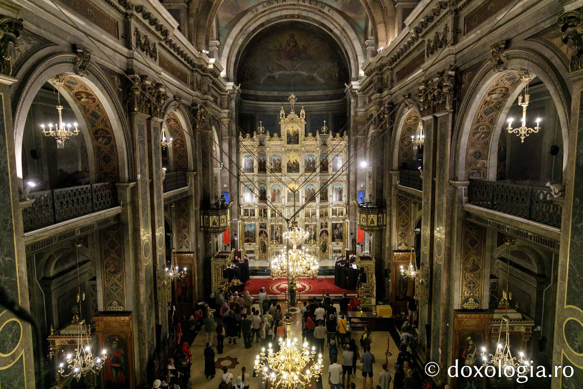 Slujba Privegherii în cinstea Acoperământului Maicii Domnului/ Foto: pr. Silviu Cluci Slujba Privegherii în cinstea Acoperământului Maicii Domnului