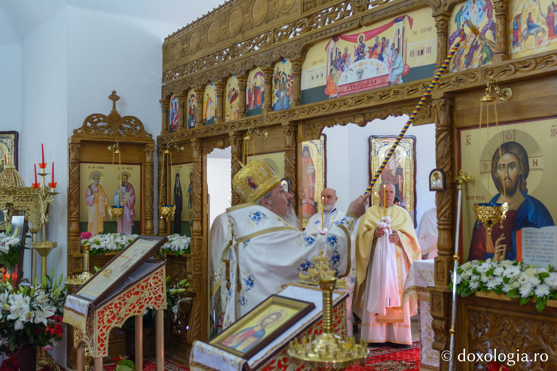 IPS Petru la slujba de sfințire