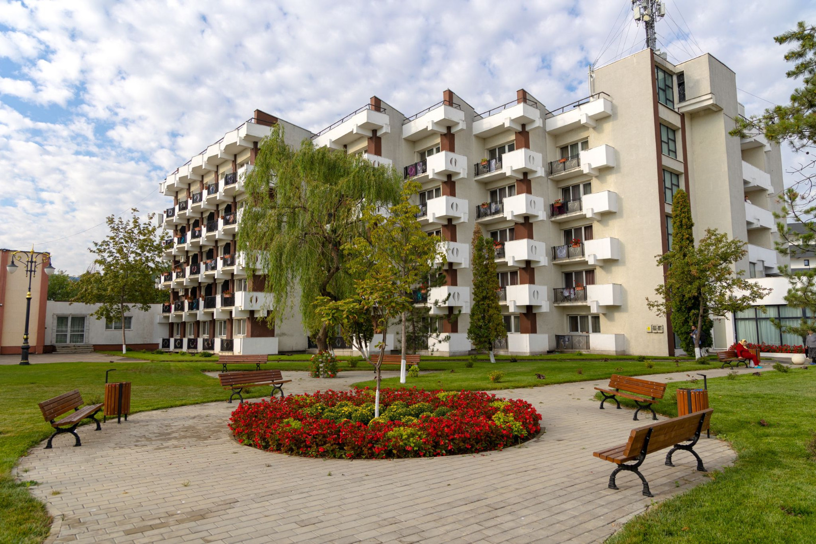 A fost inaugurat Parcul seniorilor de la Staţiunea de Tratament Balnear Nicolina / Foto: Andrei Cucu A fost inaugurat Parcul seniorilor de la Staţiunea de Tratament Balnear Nicolina / Foto: Andrei Cucu