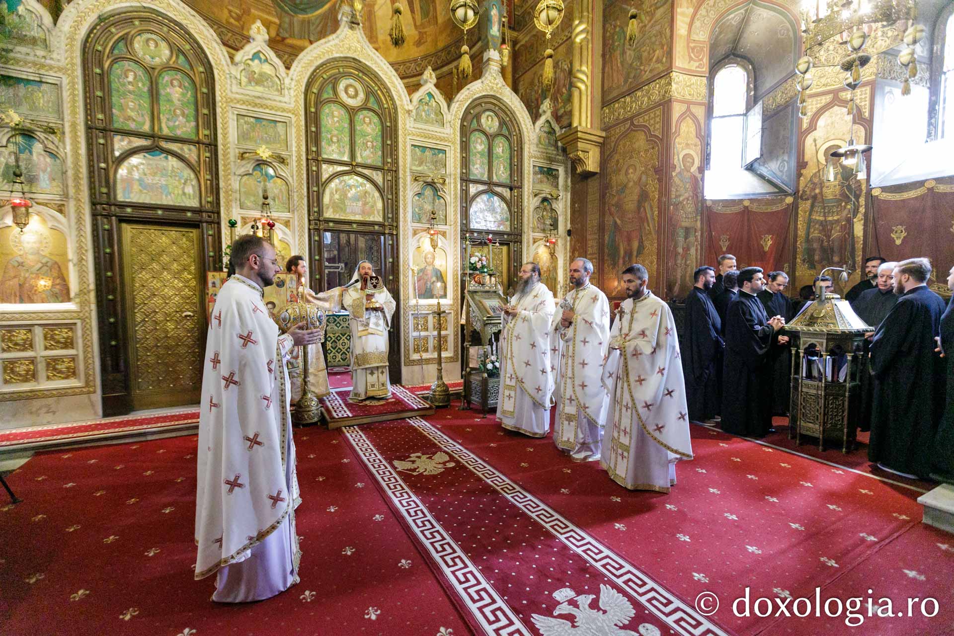 Liturghie Arhierească în debutul celei de-a șasea ediții a Festivalului de Muzică Bizantină de la Iași