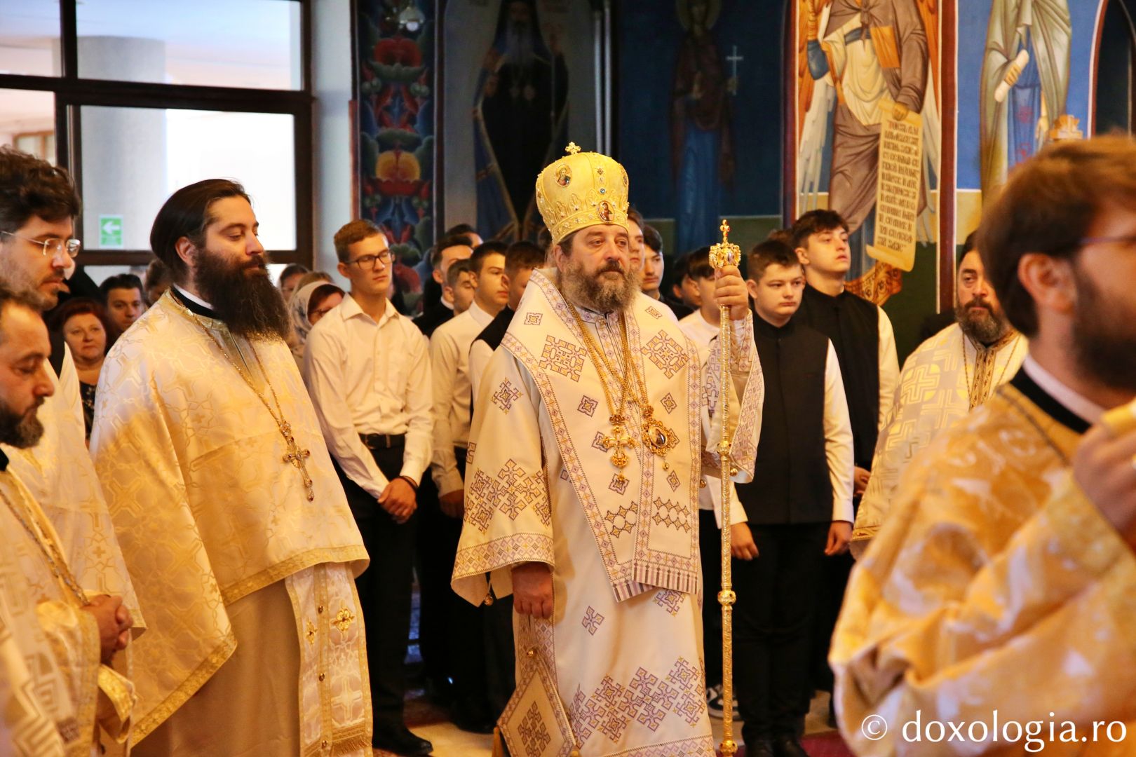 Preasfințitul Părinte Nichifor Botoșăneanul, Episcop-vicar al Arhiepiscopiei Iașilor / Foto: Flavius Popa Preasfințitul Părinte Nichifor Botoșăneanul, Episcop-vicar al Arhiepiscopiei Iașilor / Foto: Flavius Popa
