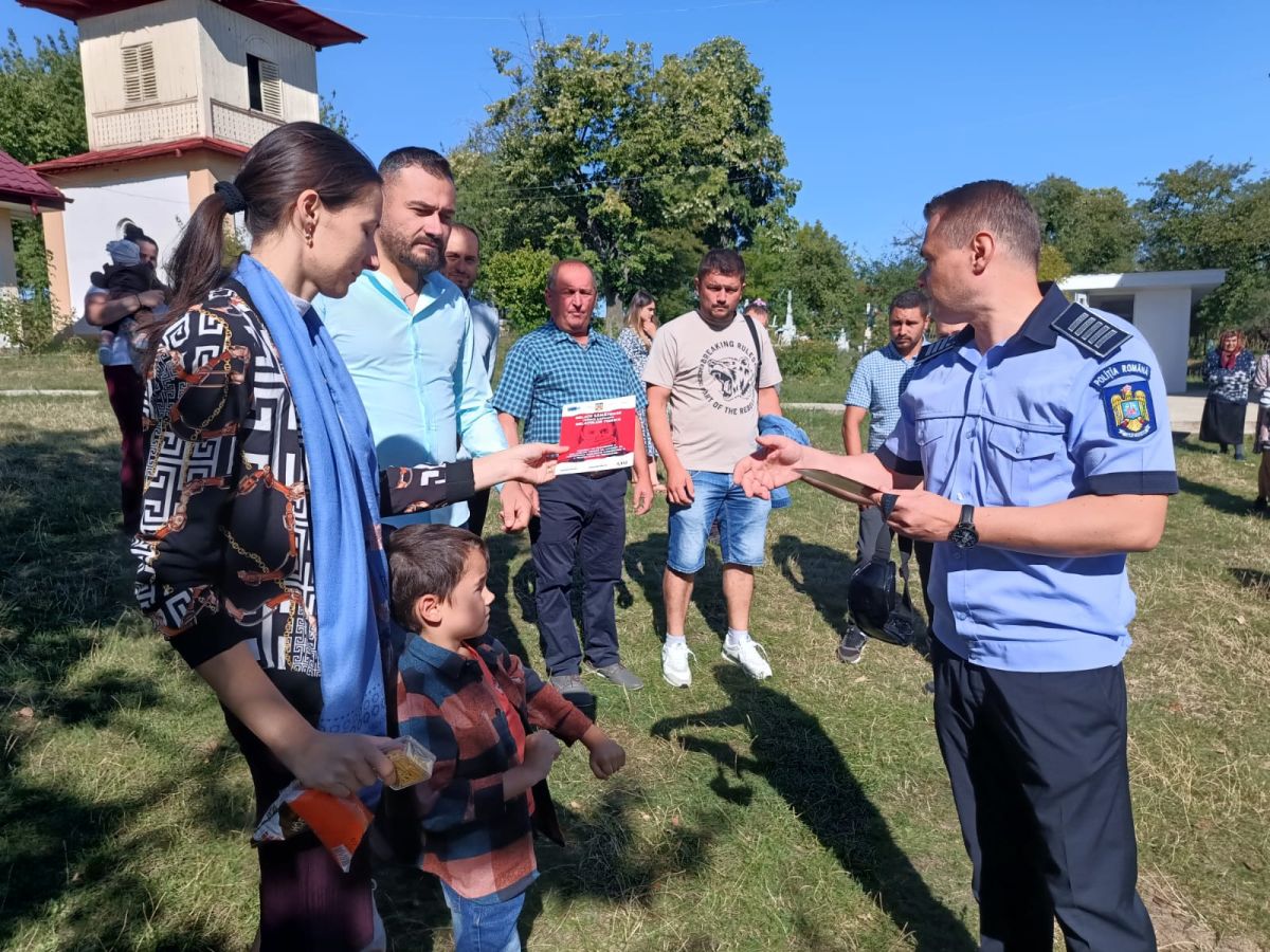 Activitate de prevenire, desfășurată de polițiști în Parohia Slobozia Activitate de prevenire în Parohia Slobozia