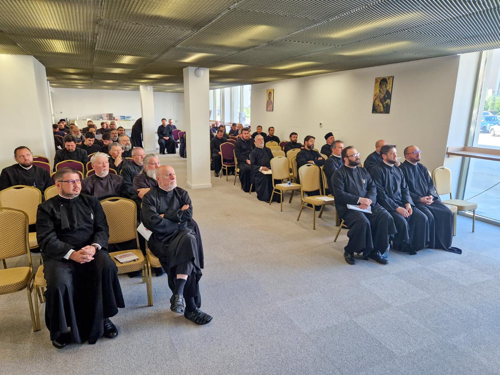Ședință administrativă lunară în cadrul Protopopiatului Iași I Preoți