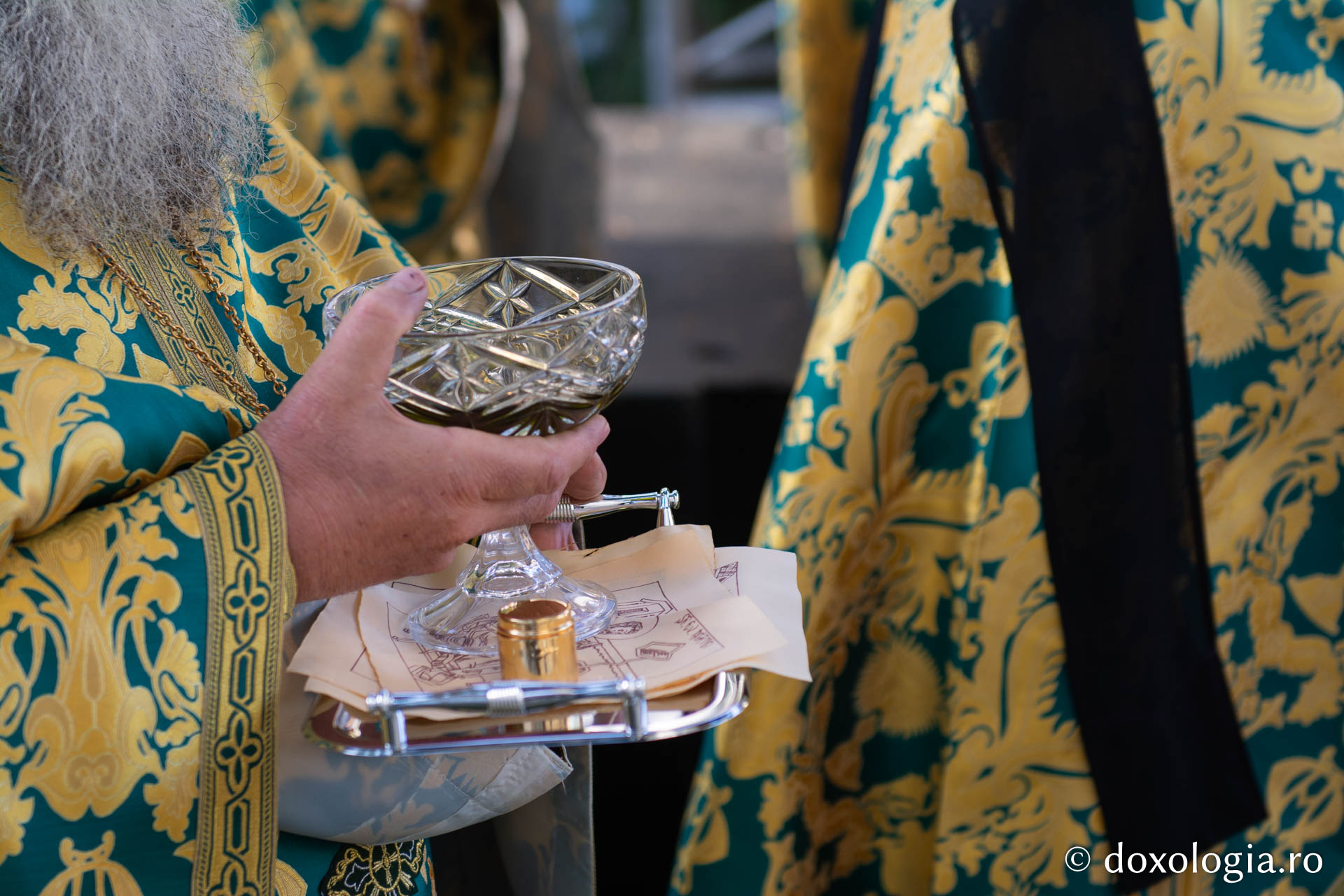 Sfântul și Marele Mir